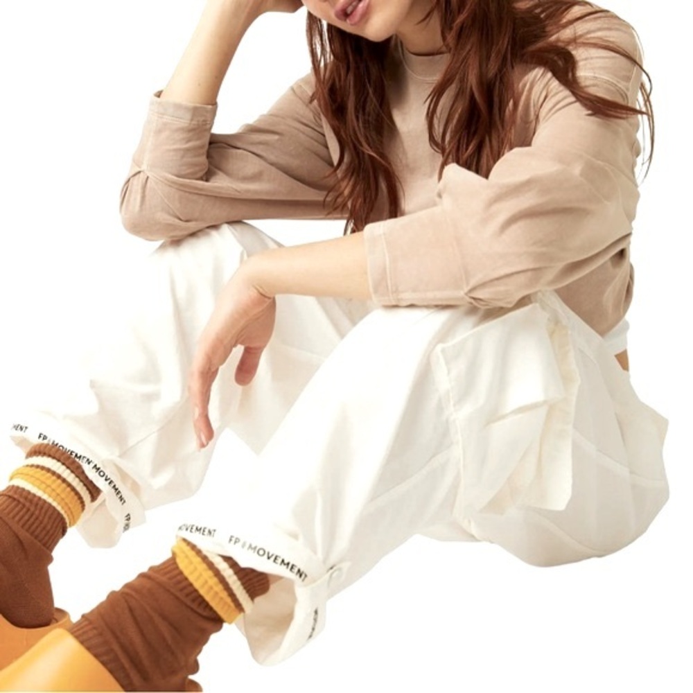 Free People Movement sz L white Mezmerize Me Solid Pants high rise snap closure